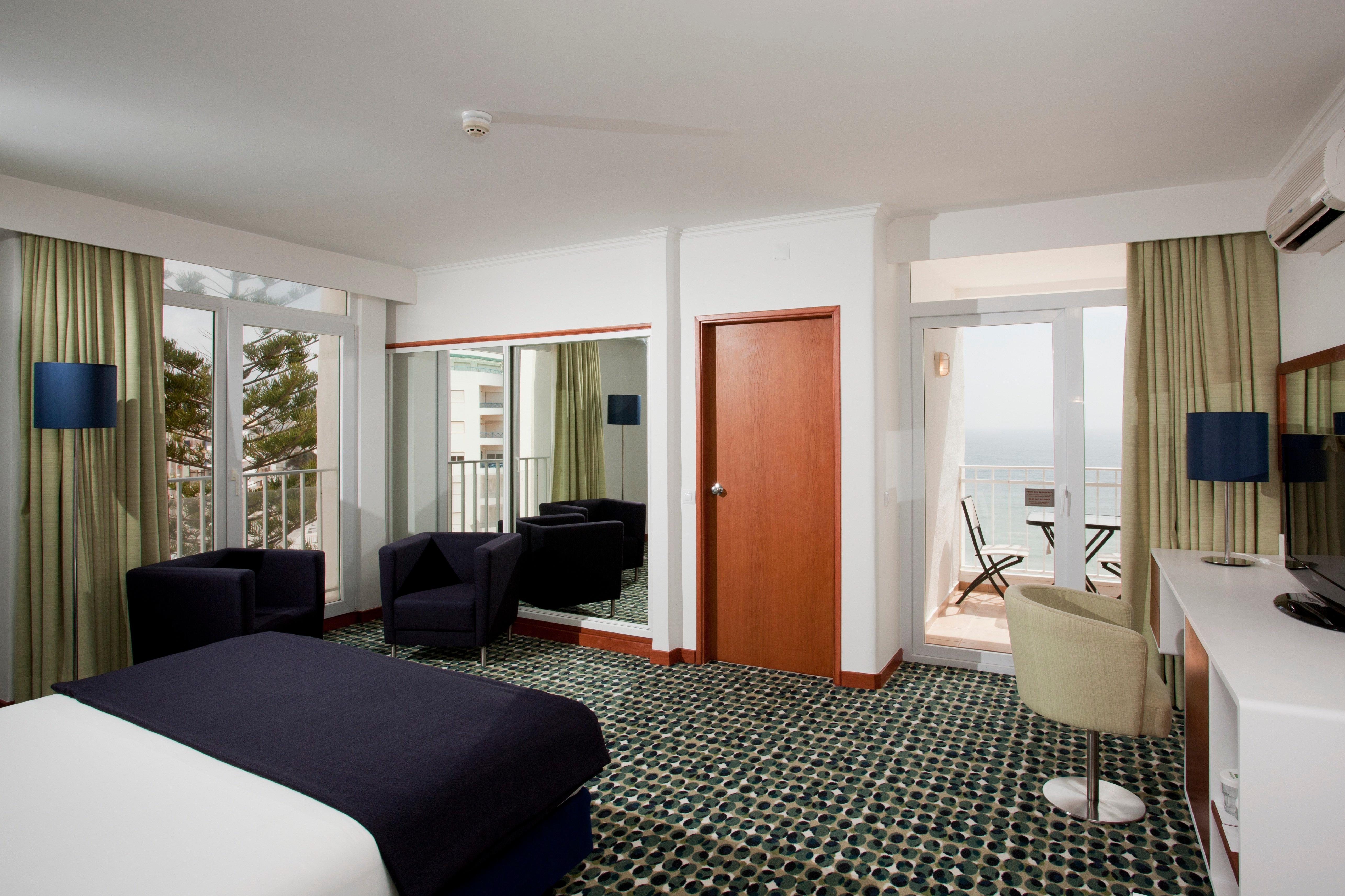 Holiday Inn Algarve - Armação de Pêra, an IHG Hotel Extérieur photo